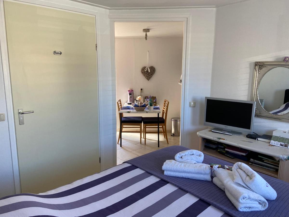 Guest House Open Doors Алмере Екстериор снимка