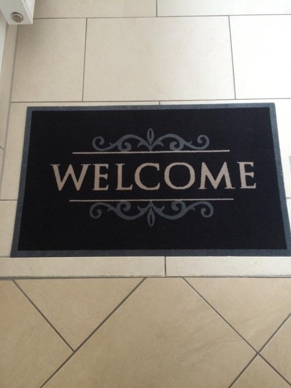 Guest House Open Doors Алмере Екстериор снимка